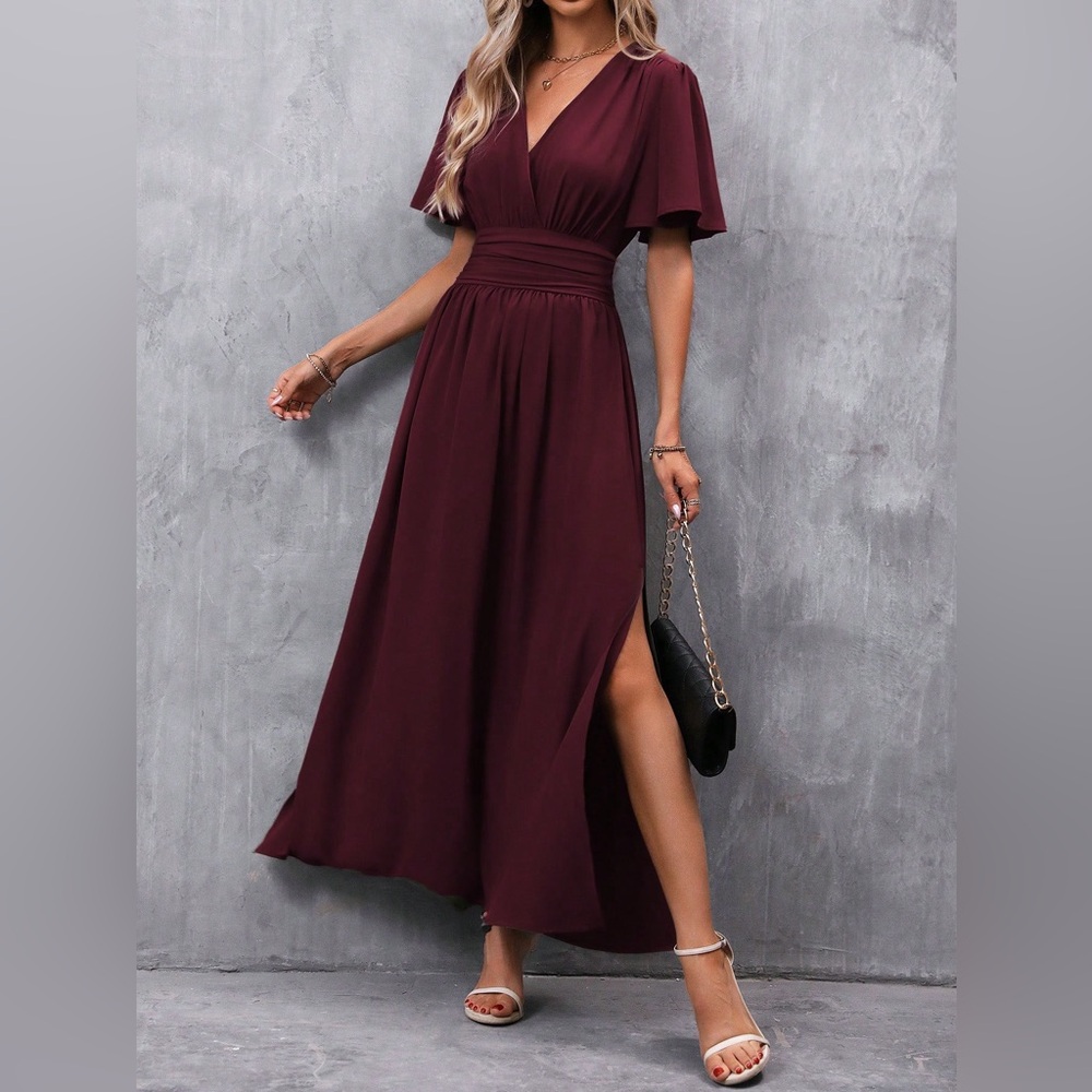 Short sleeve v neck fitted waist thigh slit Maxi Dress dark red maroon burgundy